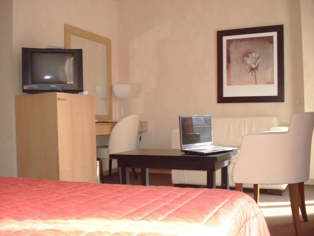 Hotel Lozenge Aten Rum bild