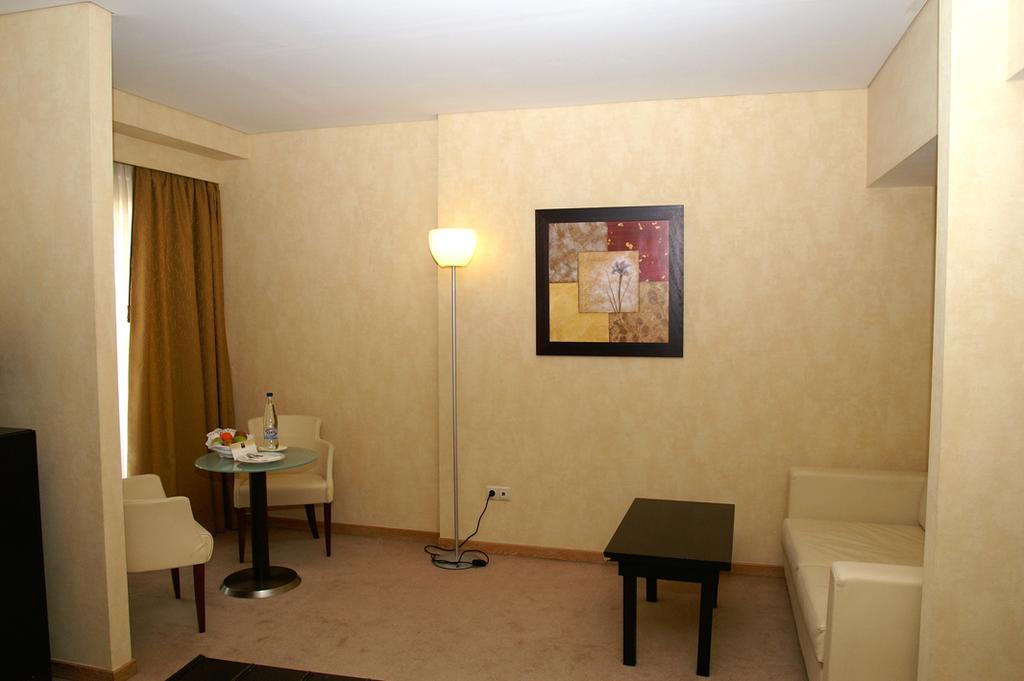 Hotel Lozenge Aten Exteriör bild